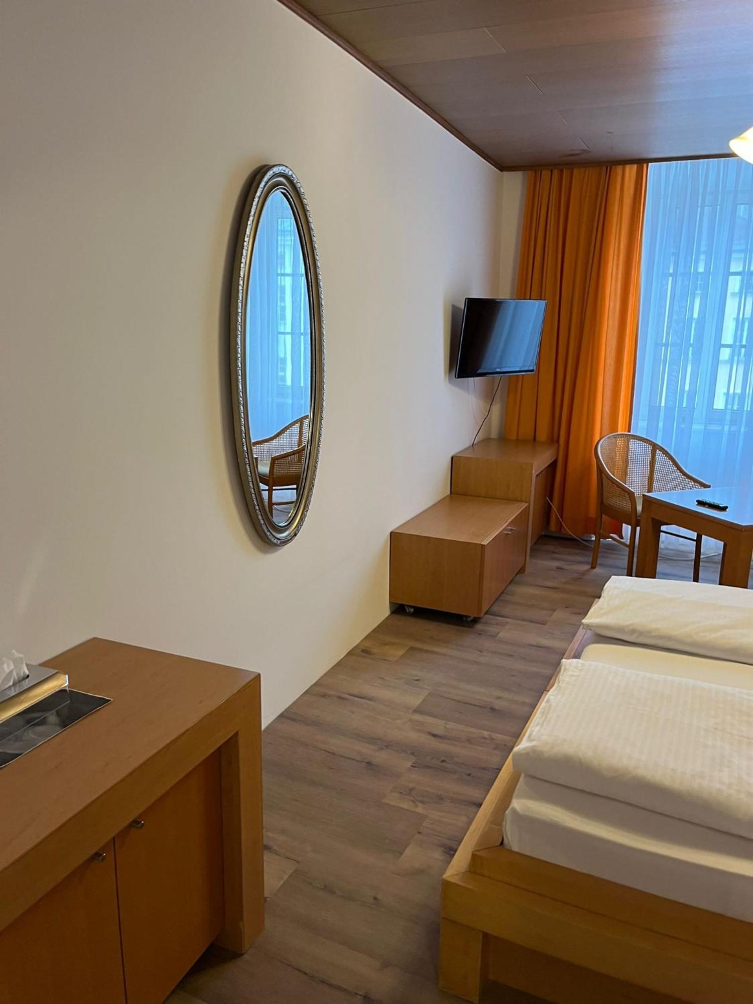 City Hotel Post 20 브라우나우 암 인 외부 사진